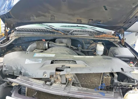 2000 Chevrolet Silverado C1500 из США, поврежденный, VIN 1GCEC14W3YE265253